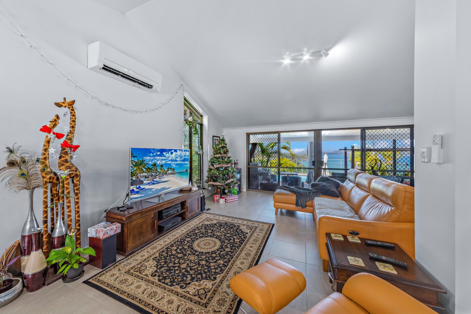 10 Passage Avenue SHUTE HARBOUR 4