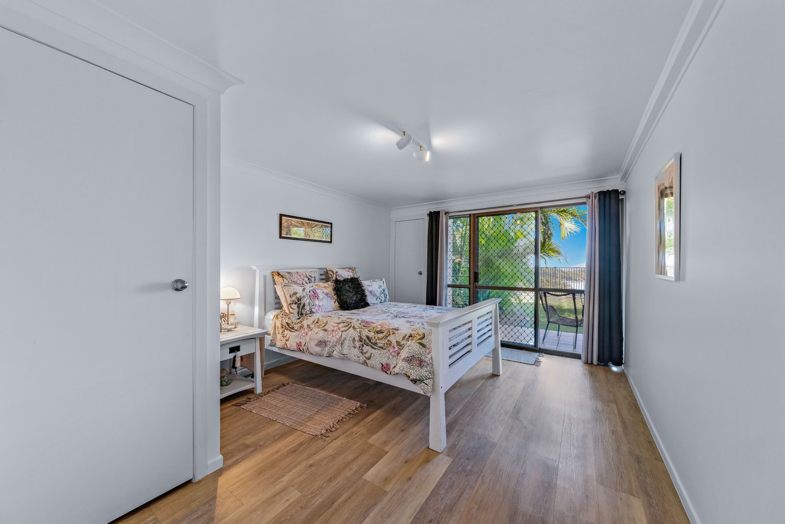 10 Passage Avenue SHUTE HARBOUR 5