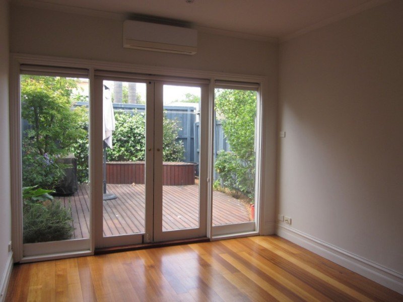 Gallery: 10 Peckville Street