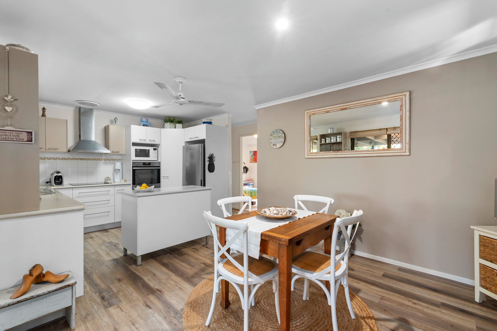 10 Pegasus Court CURRUMBIN WATERS 3