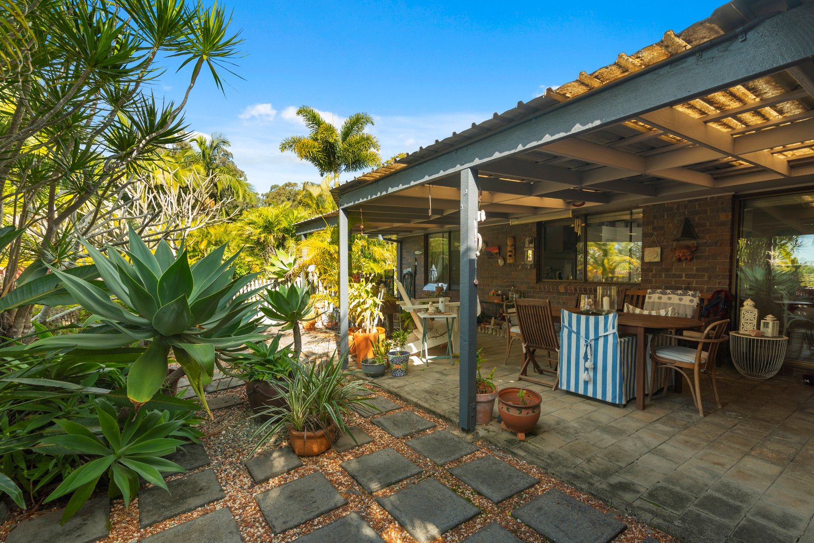 10 Pegasus Court CURRUMBIN WATERS 14
