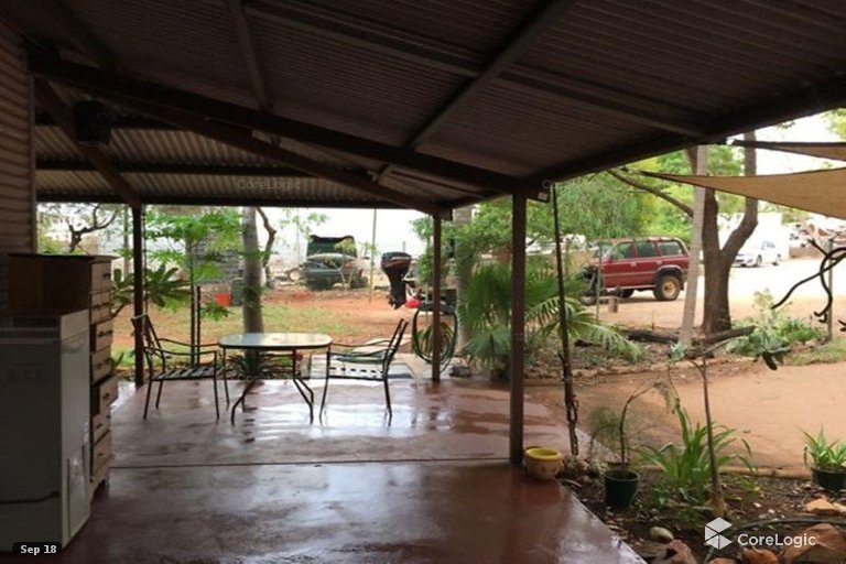 10 Pembroke Road BROOME 9