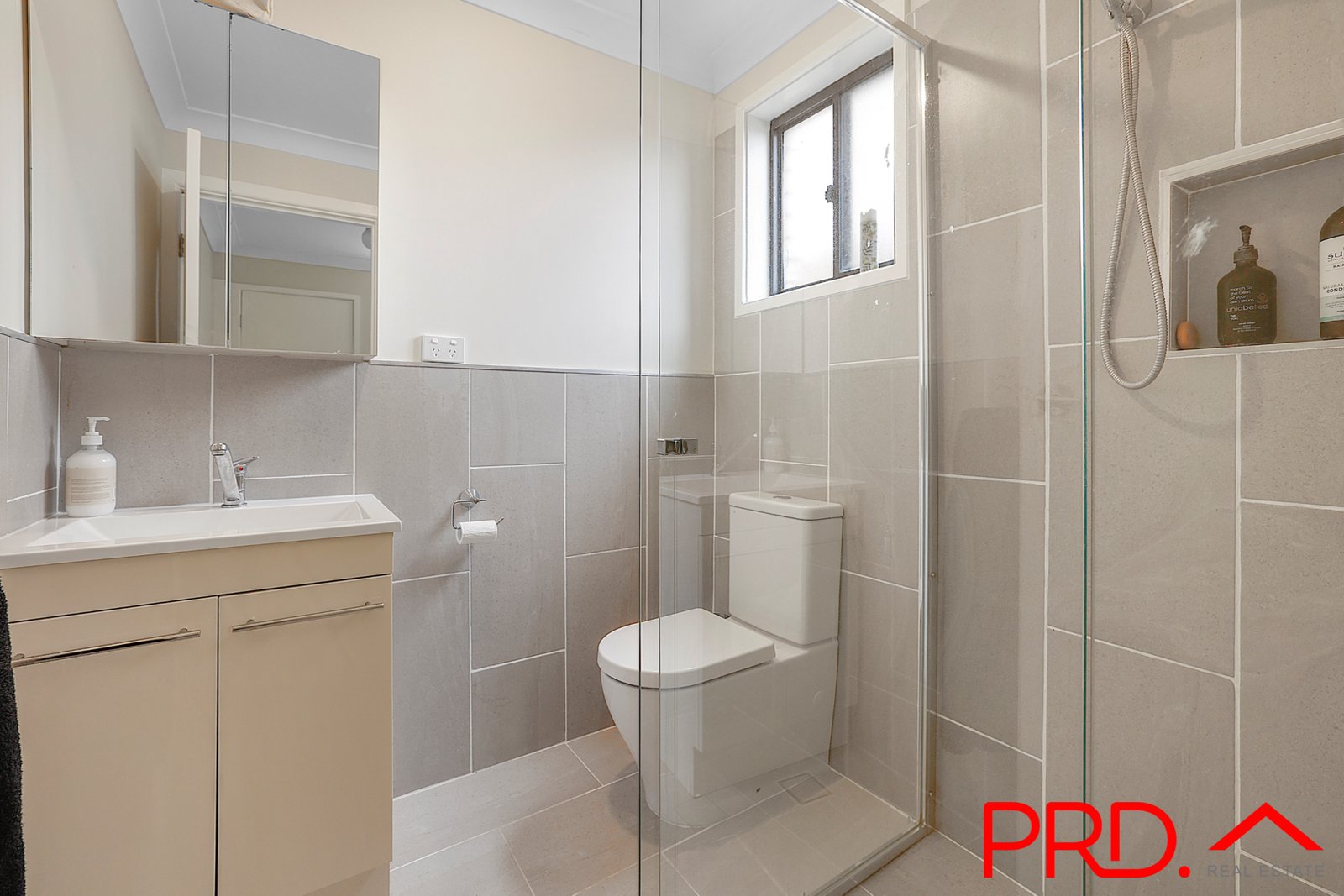 10 Peregrine Avenue TAMWORTH 12