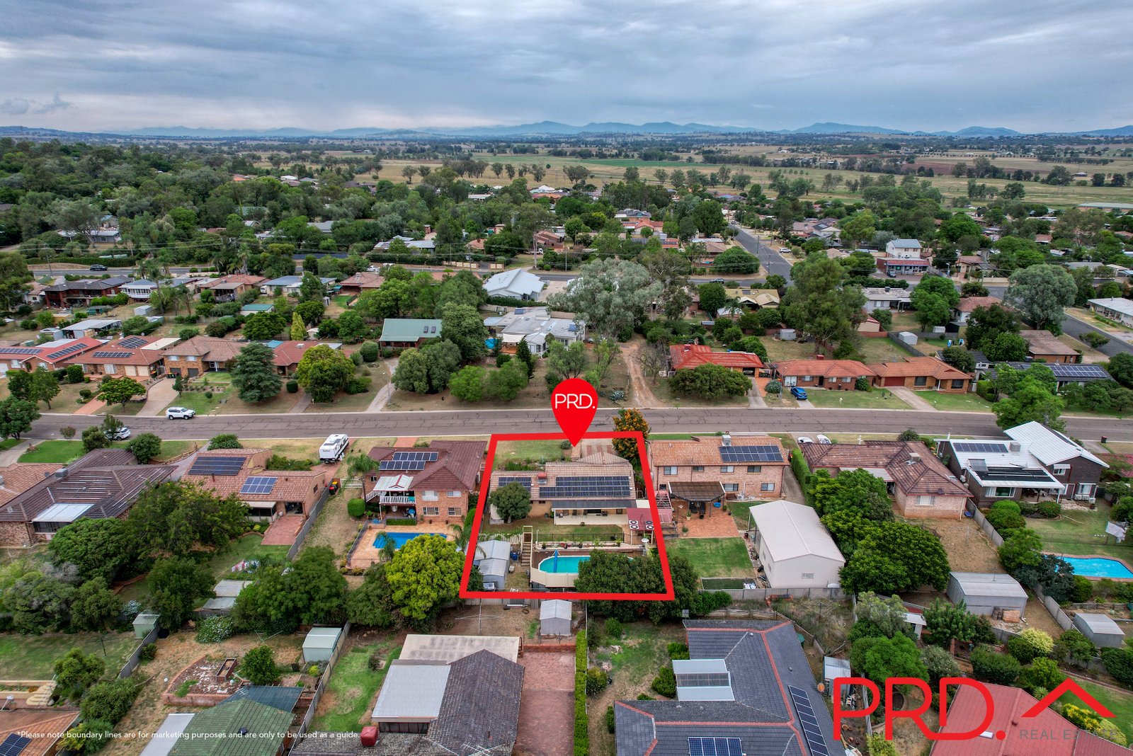 10 Peregrine Avenue TAMWORTH 19