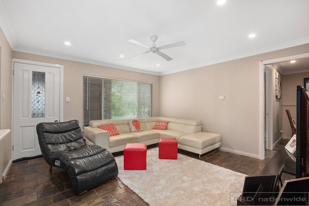 10 Petrie Close THORNTON 7