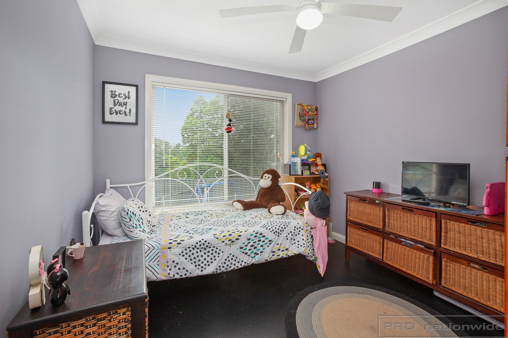 10 Petrie Close THORNTON 14