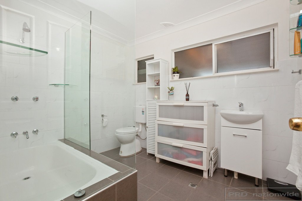 10 Petrie Close THORNTON 15