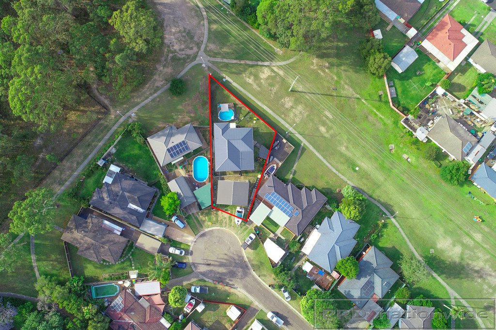 10 Petrie Close THORNTON 23