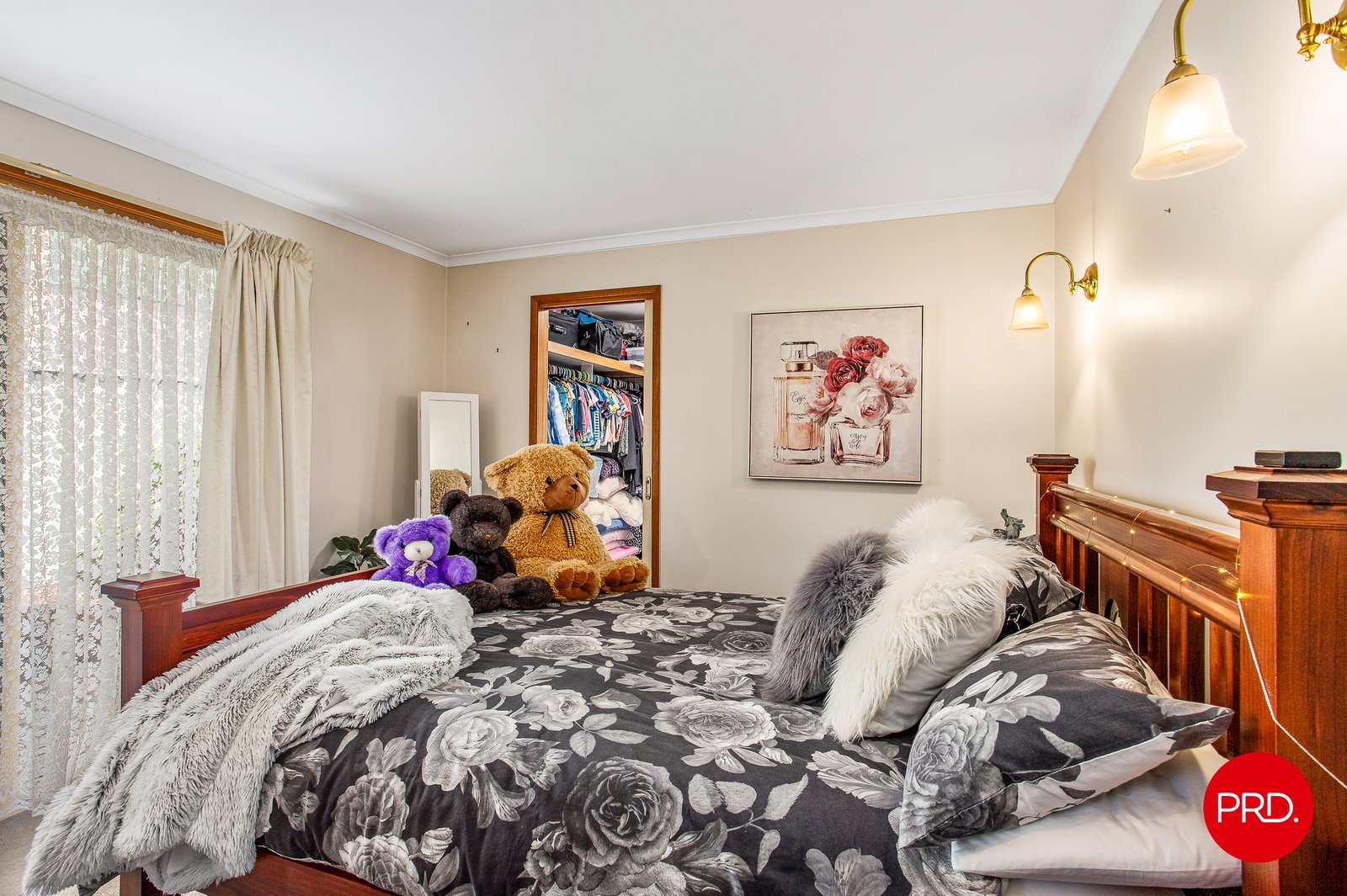 10 Phillis Street KANGAROO FLAT 11