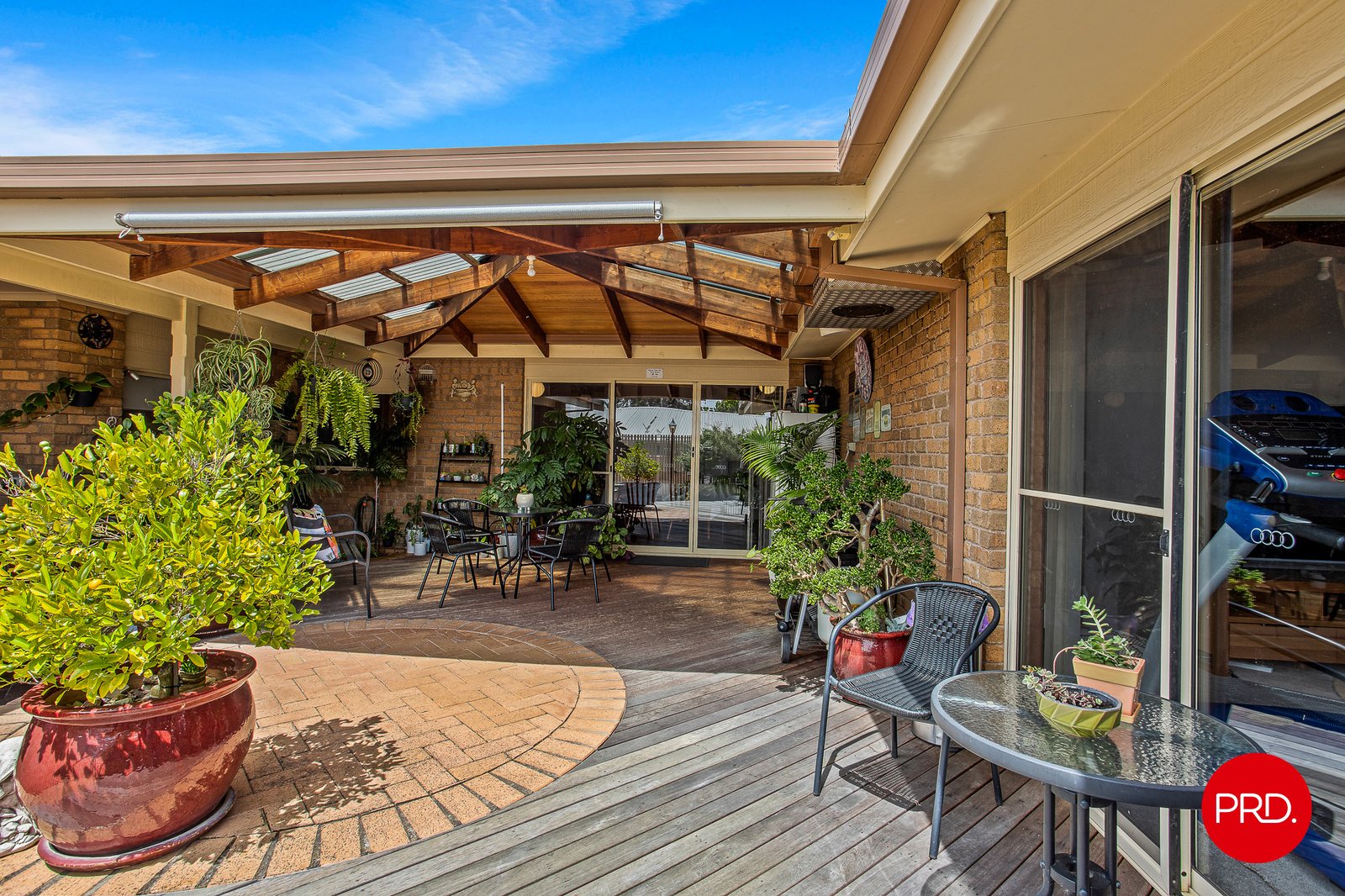 10 Phillis Street KANGAROO FLAT 18