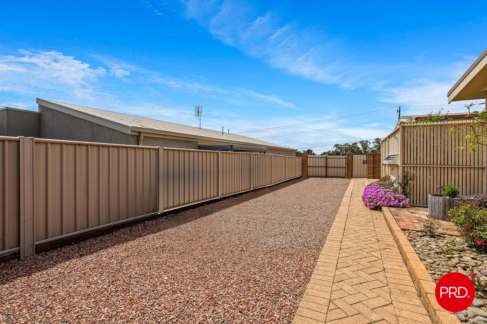 10 Phillis Street KANGAROO FLAT 23