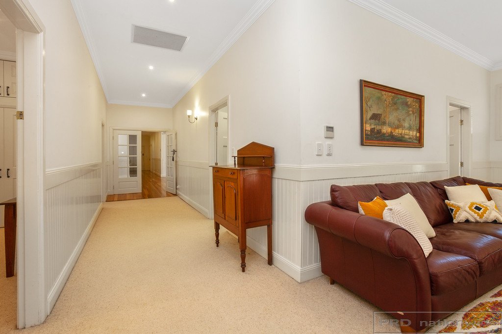 10 Phoenix Road BLACK HILL 12