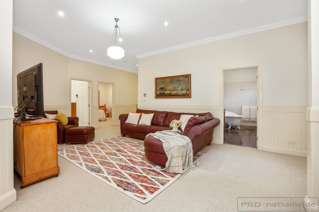 10 Phoenix Road BLACK HILL 18