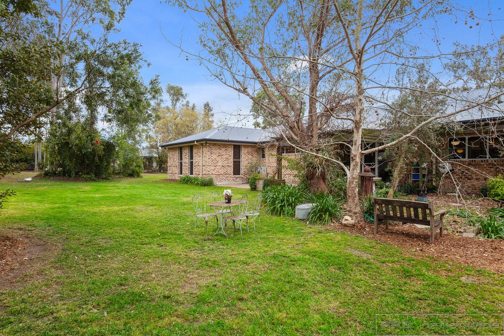 10 Phoenix Road BLACK HILL 26