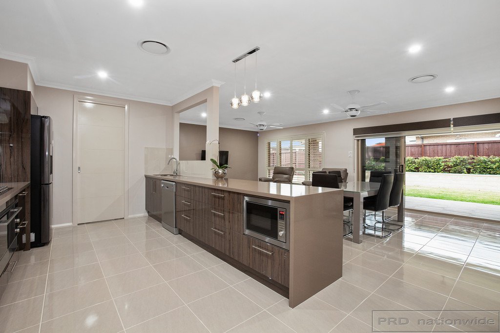 10 Pinchtail Street CHISHOLM 7