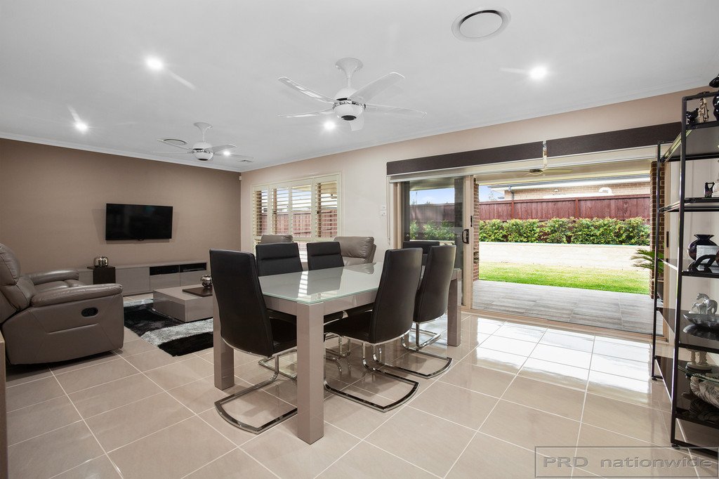 10 Pinchtail Street CHISHOLM 11