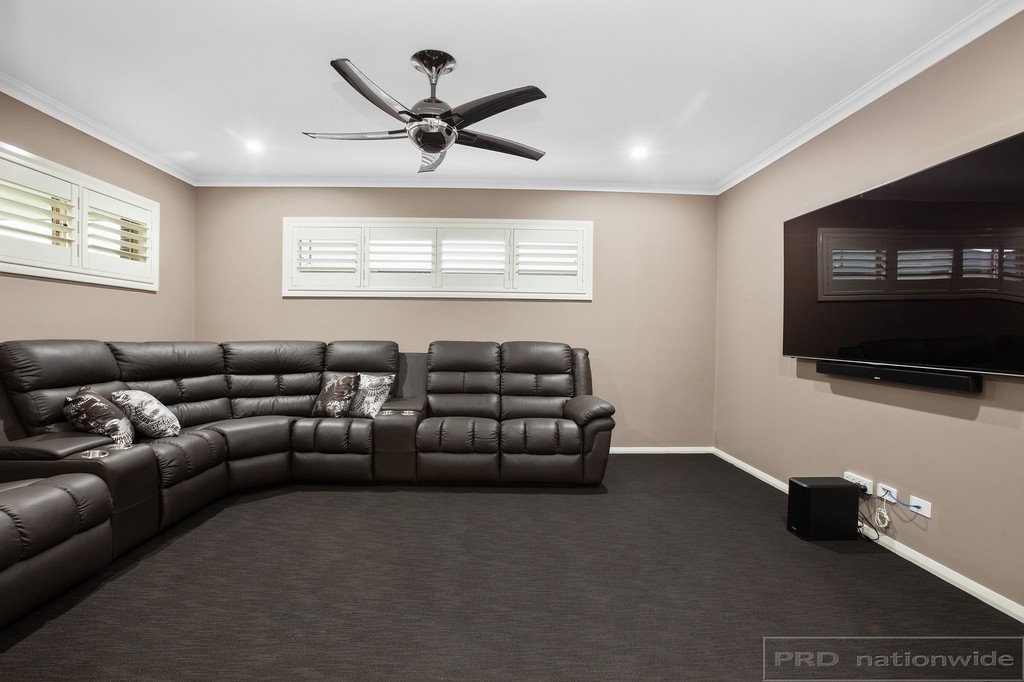 10 Pinchtail Street CHISHOLM 14