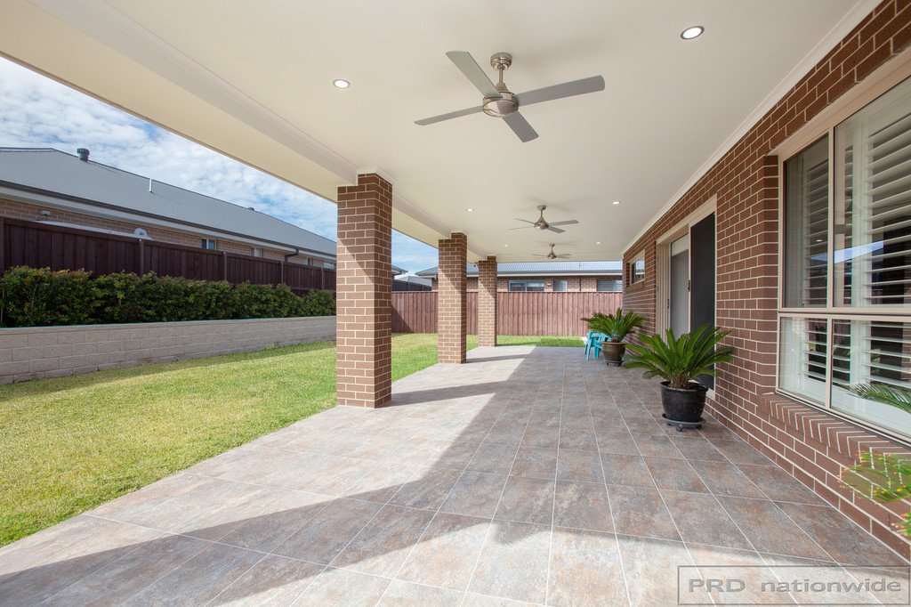 10 Pinchtail Street CHISHOLM 17