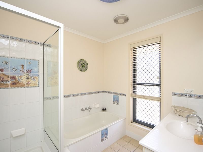 10 Plimsoll Court TANNUM SANDS 4