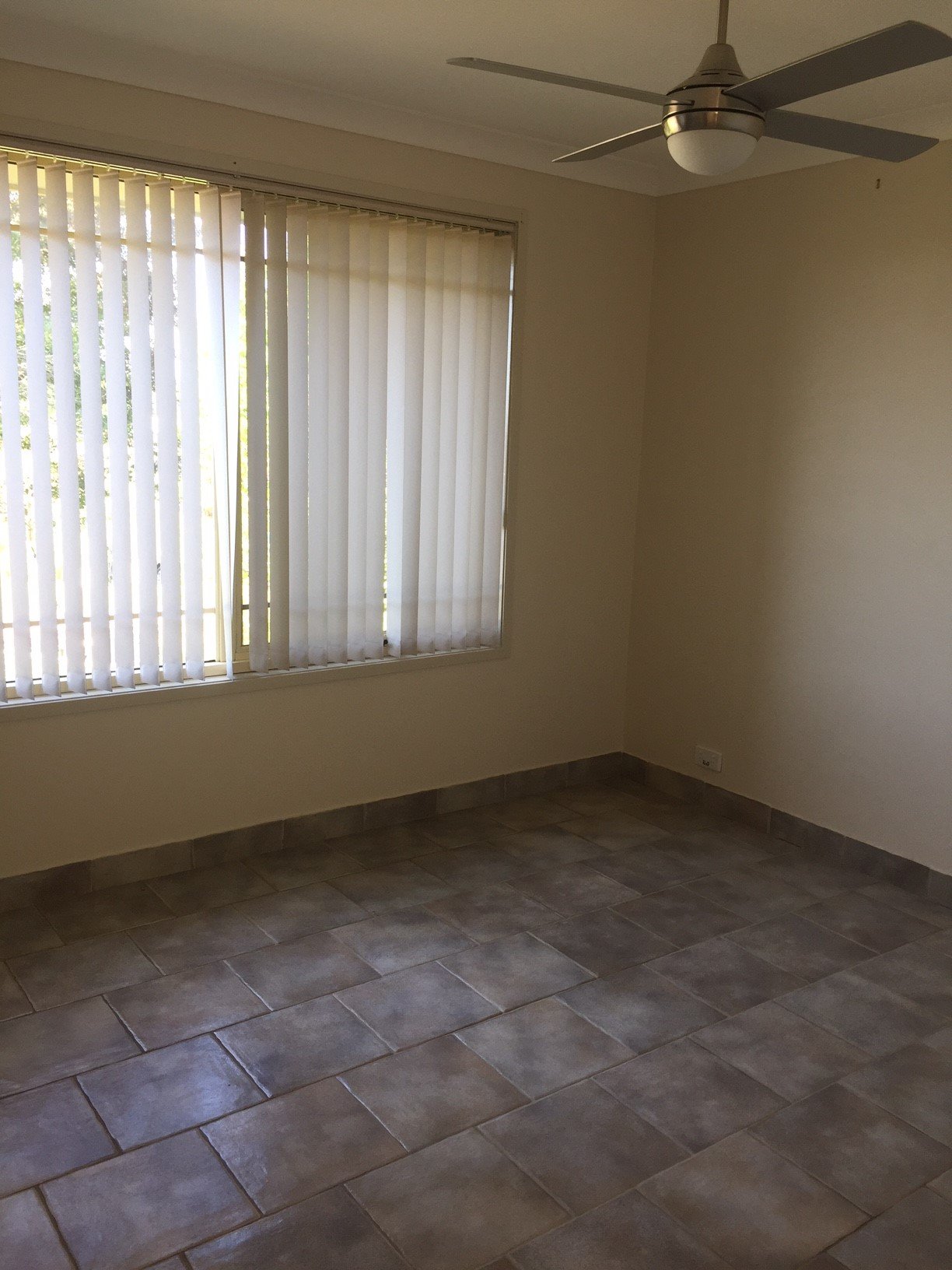 10 Poa Place GLENMORE PARK 6