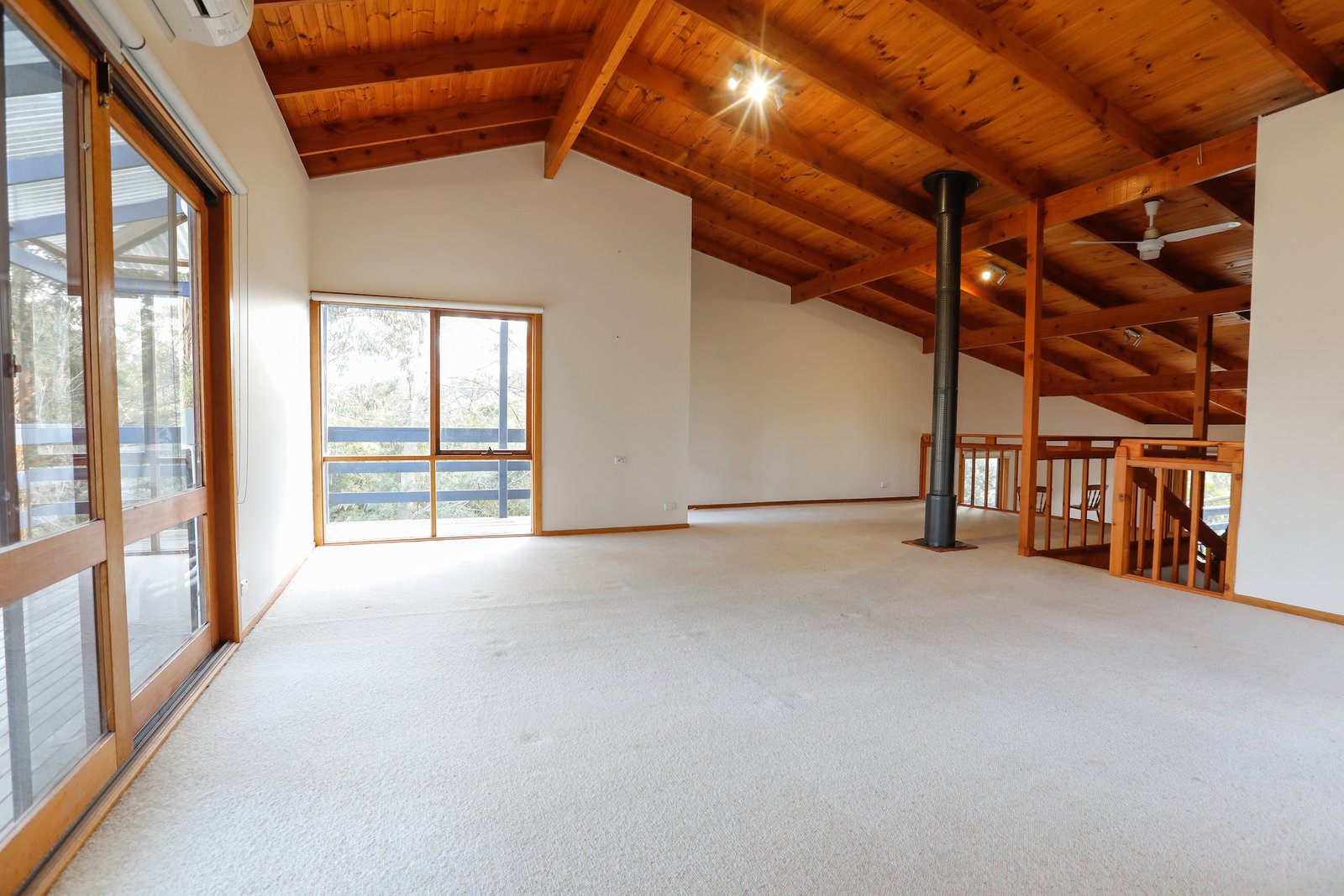 Gallery: 10 Point Court