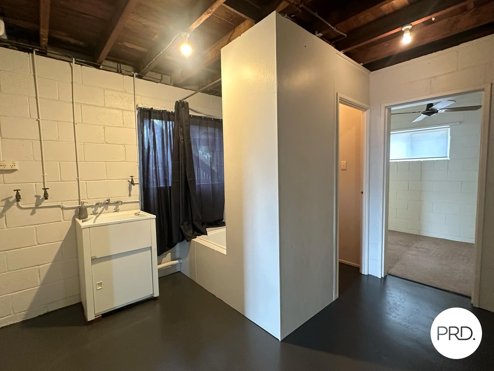 10 Polmaise Street BOYNE ISLAND 16