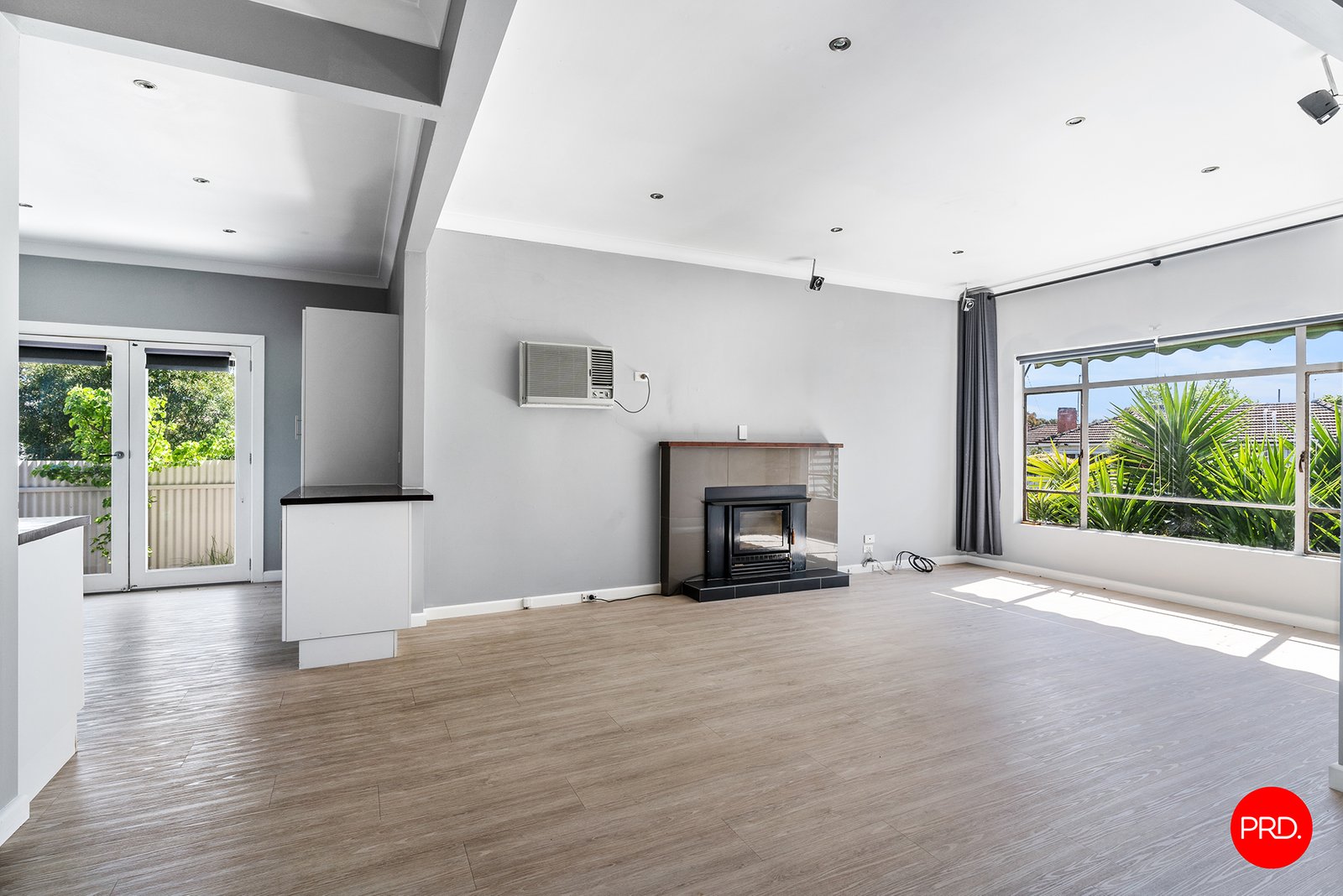 10 Poplar Street GOLDEN SQUARE 5