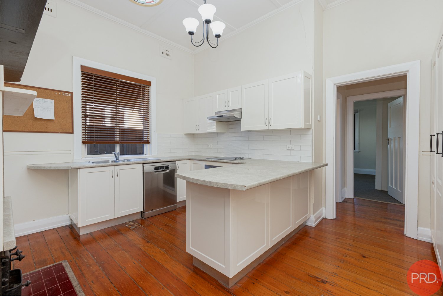 10 Porter Avenue EAST MAITLAND 16