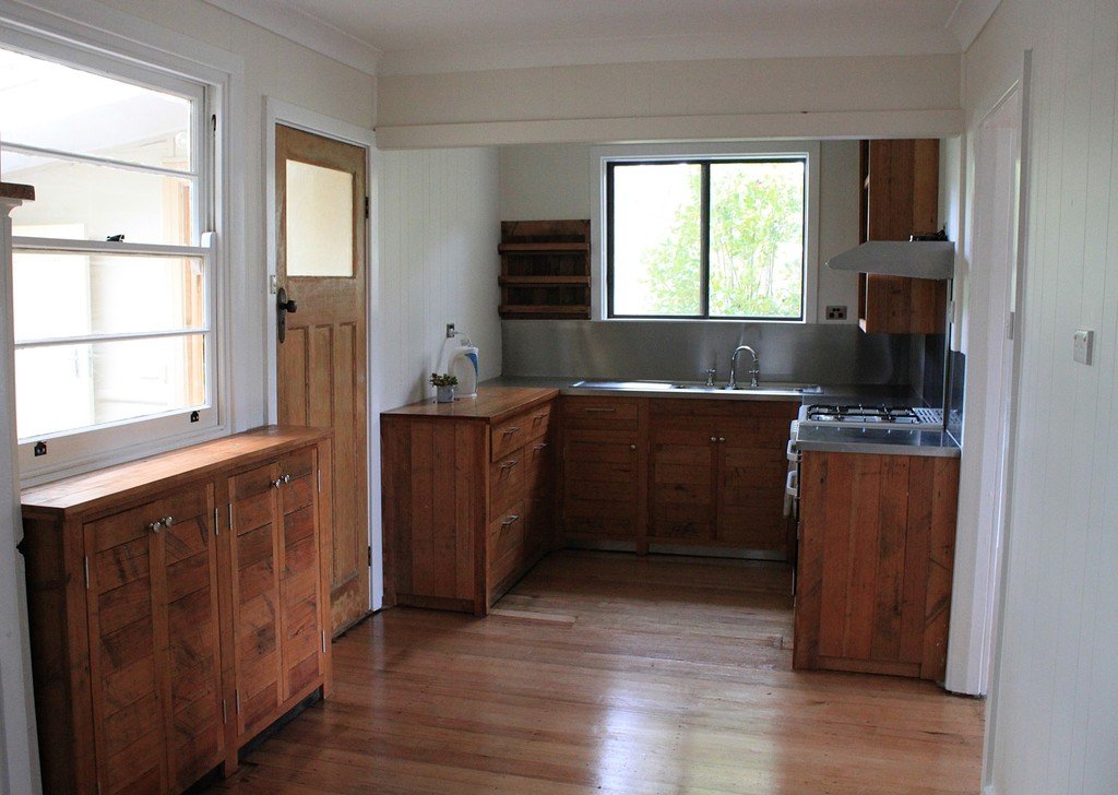 10 Power Street TUMBARUMBA 4