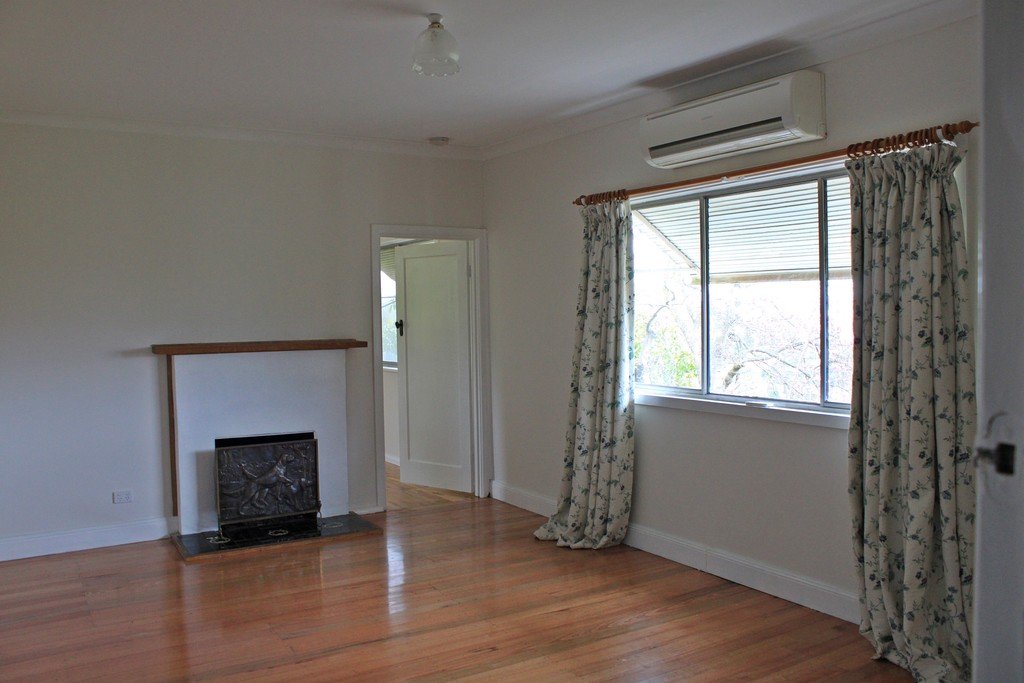 10 Power Street TUMBARUMBA 5