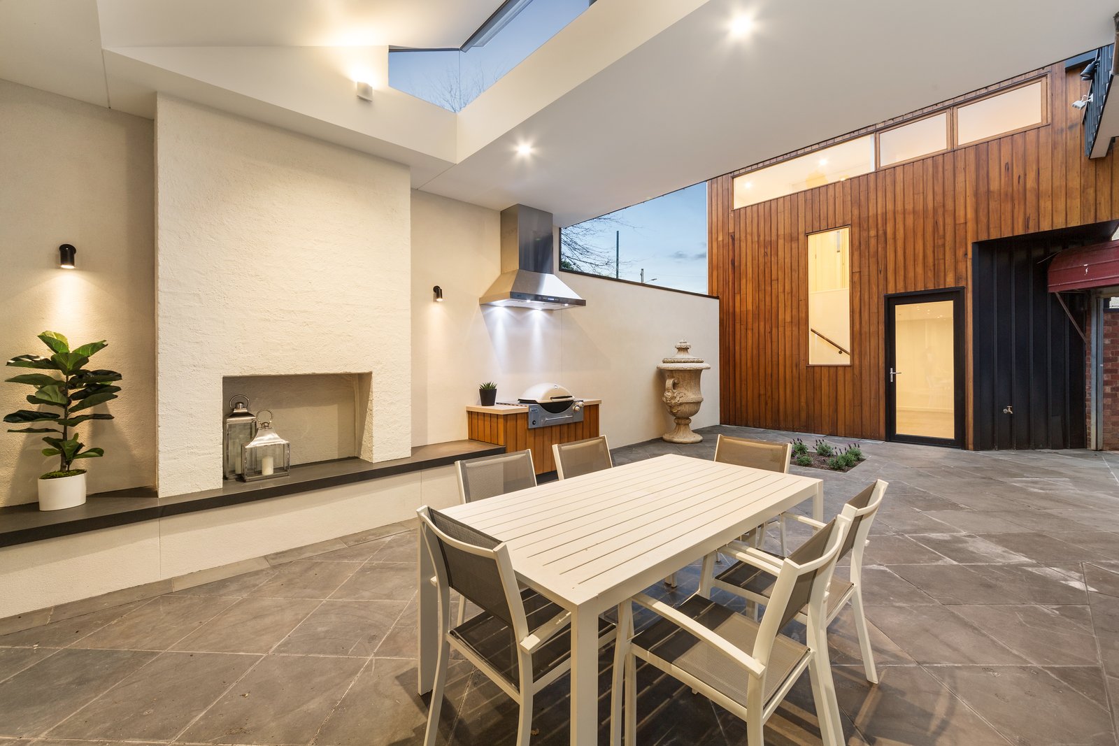 Real Estate and Property in 10 Powlett Street, East Melbourne, VIC