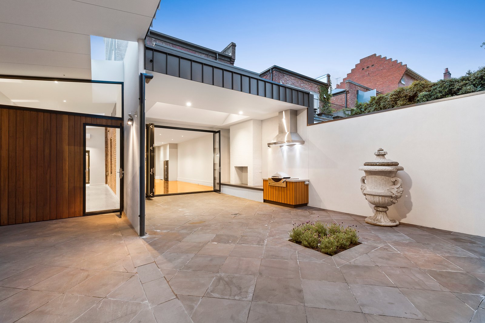 Real Estate and Property in 10 Powlett Street, East Melbourne, VIC