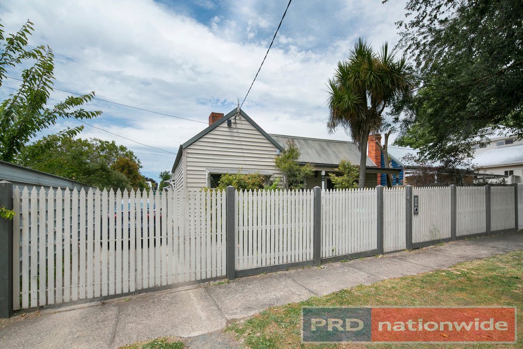 10 Princes Street North BALLARAT EAST 2