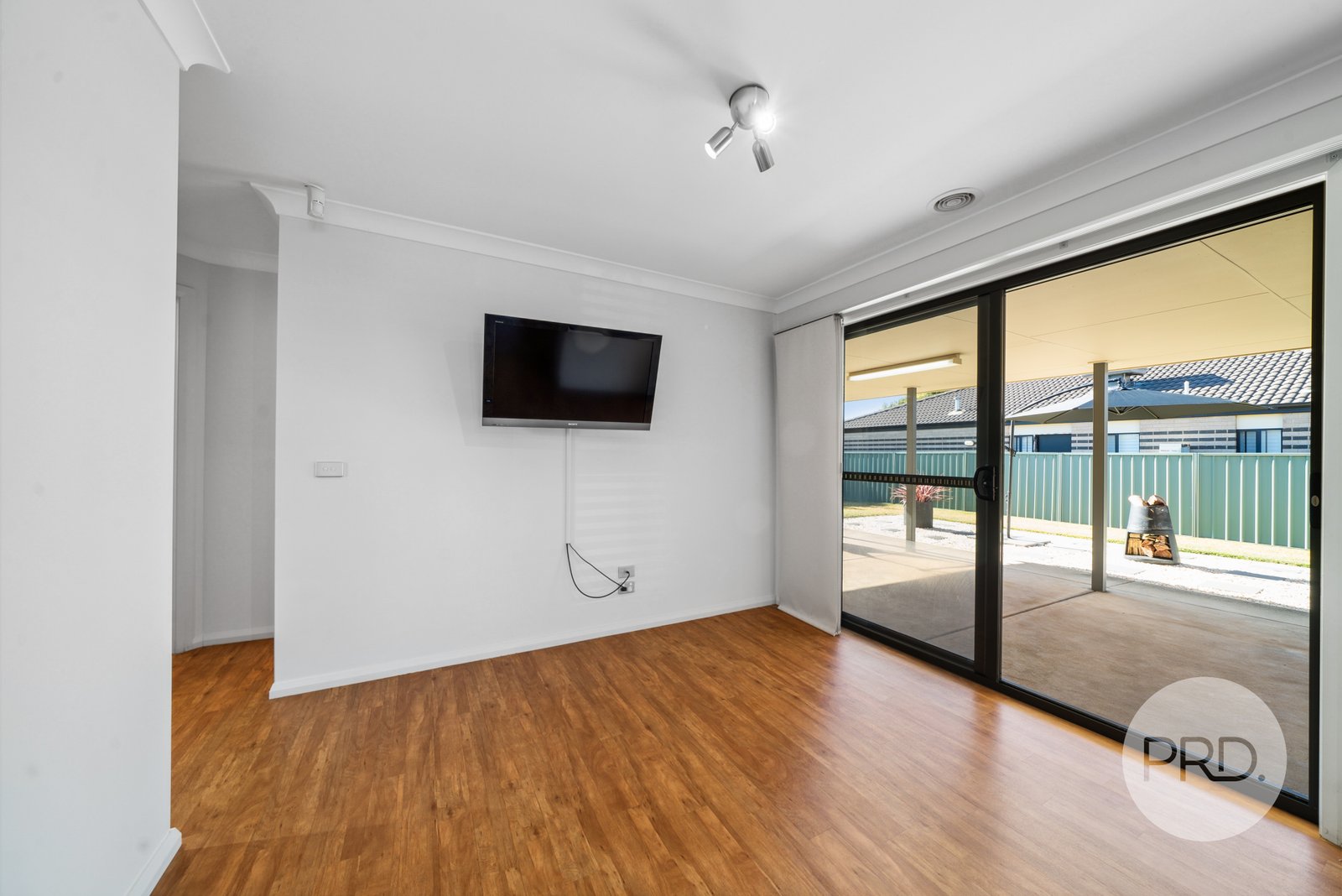 10 Quandong Place FOREST HILL 13