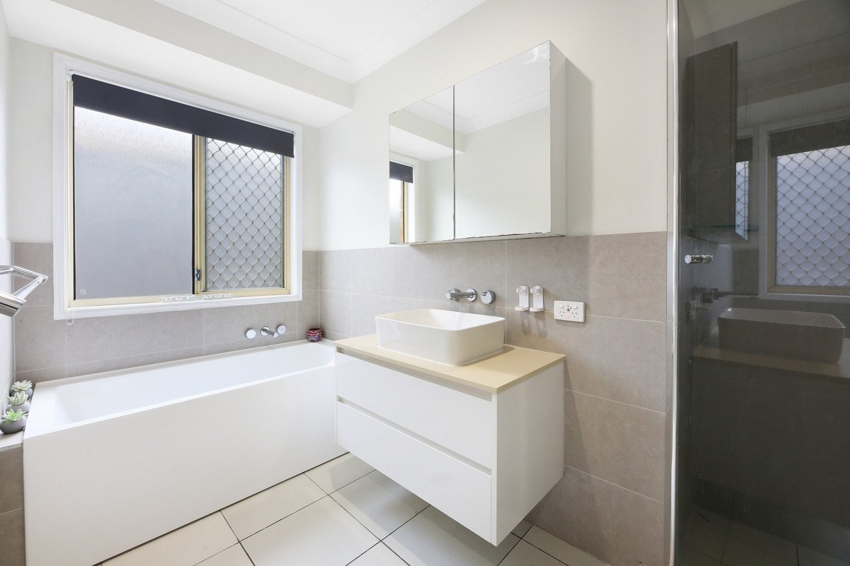 10 Quoll Close Burleigh Heads 16