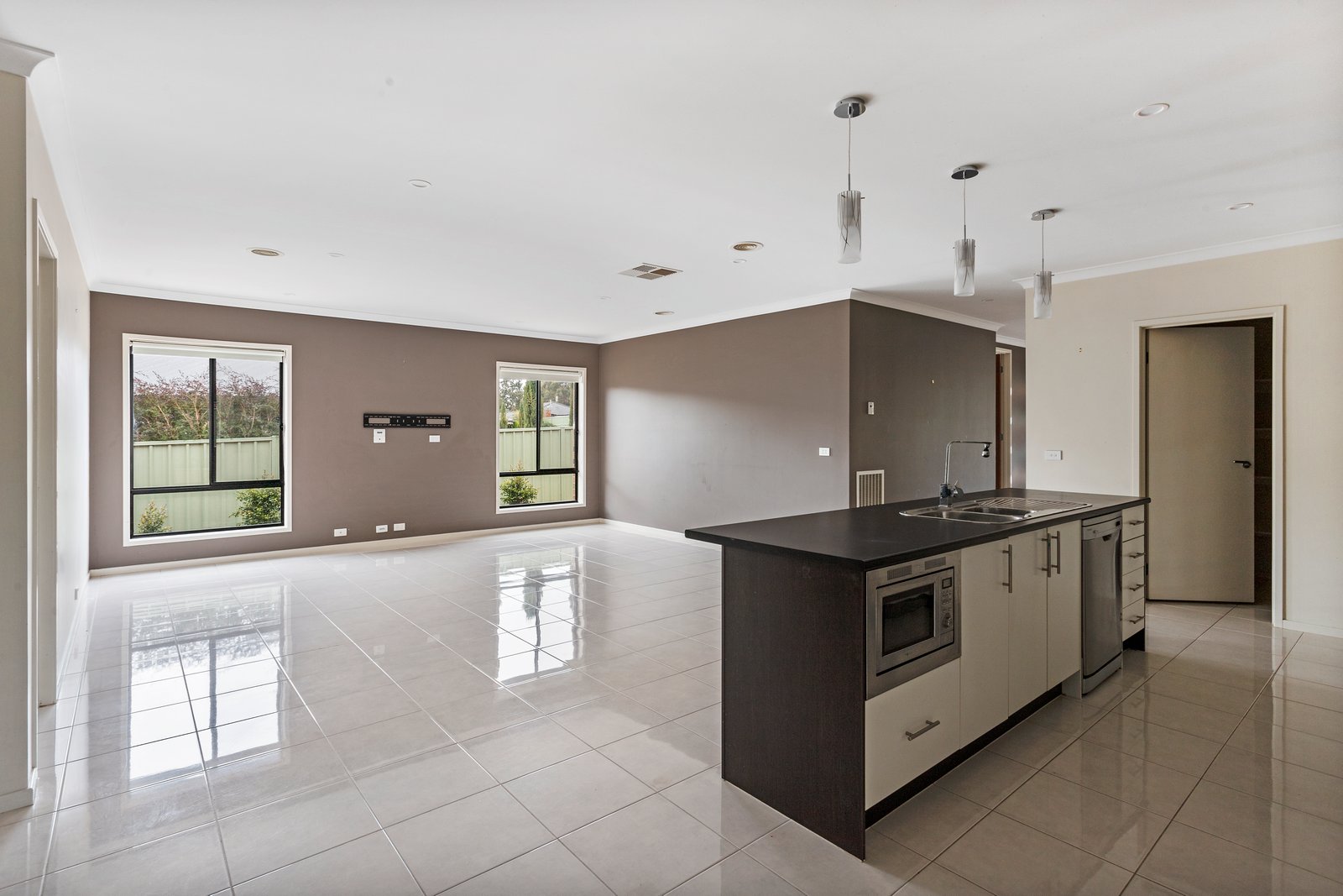 10 Rachel Terrace MAIDEN GULLY 3