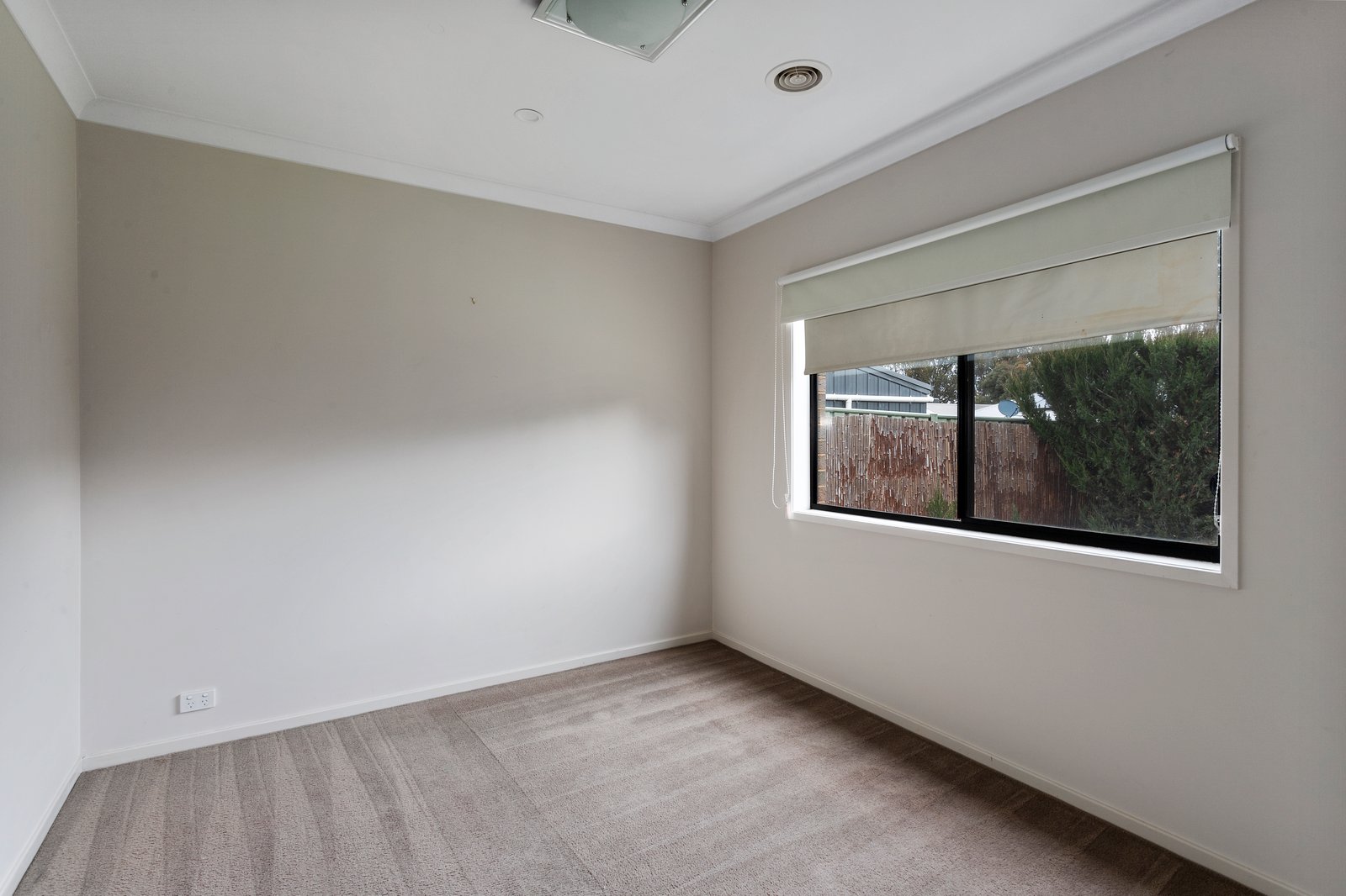 10 Rachel Terrace MAIDEN GULLY 8