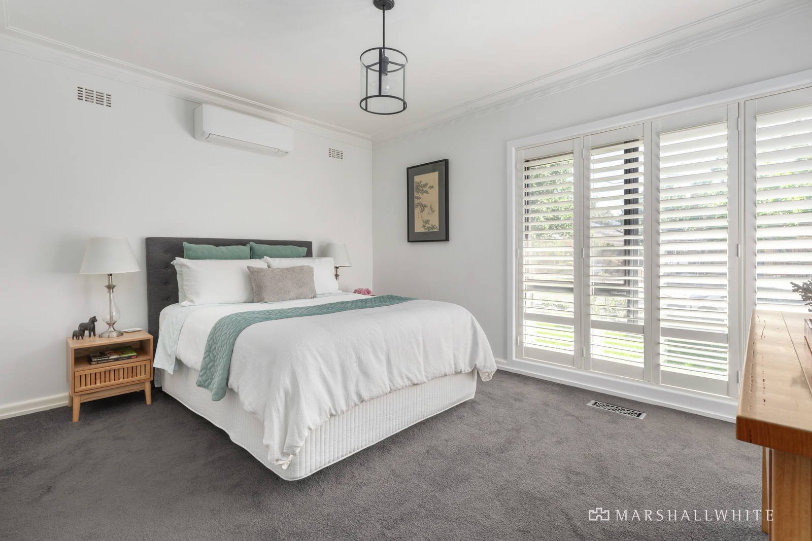 10 Ramona Avenue, Malvern East, VIC