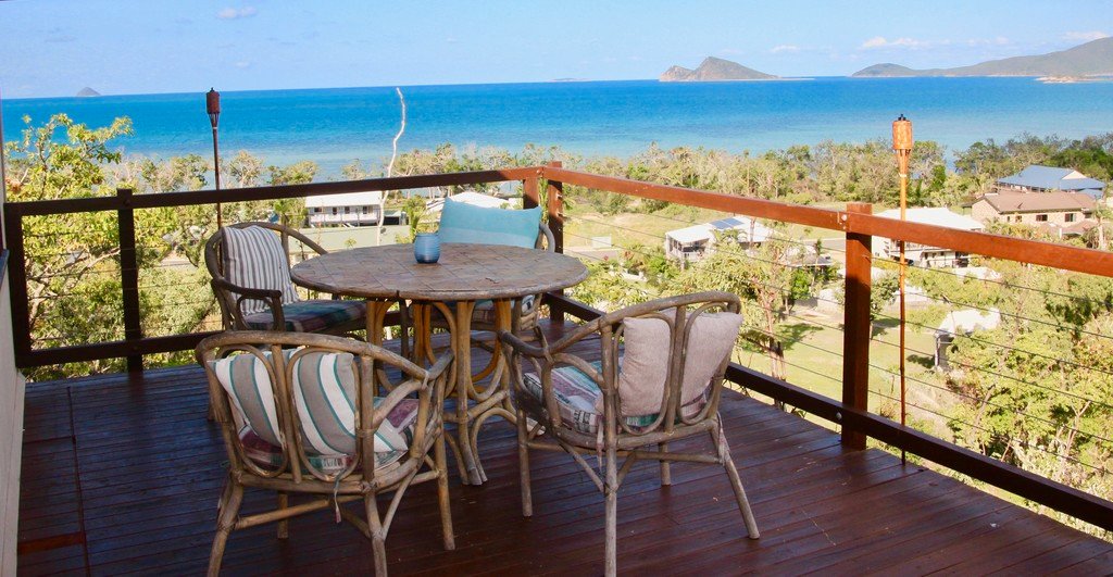 10 Rattray Avenue HIDEAWAY BAY 1