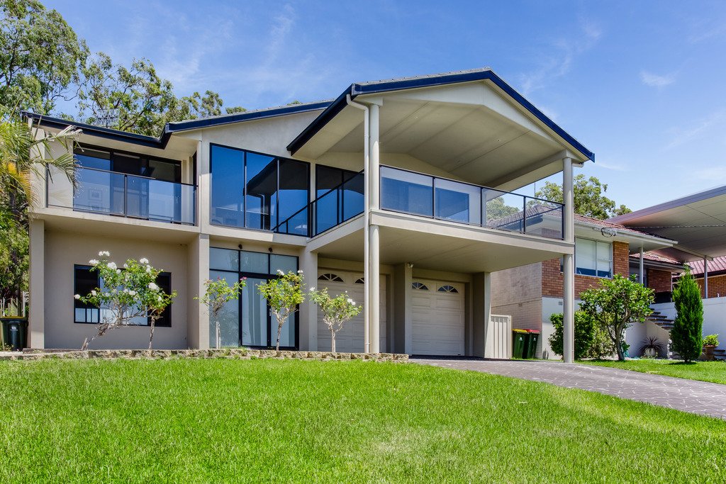 10 Raymond Avenue SALAMANDER BAY 3