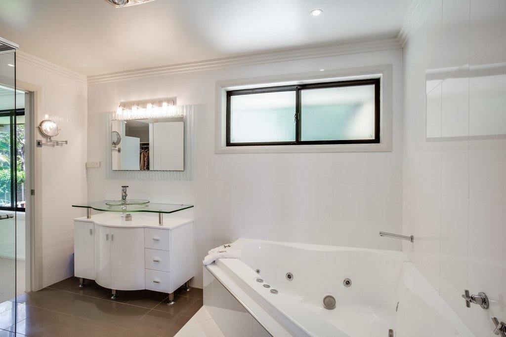 10 Raymond Avenue SALAMANDER BAY 22