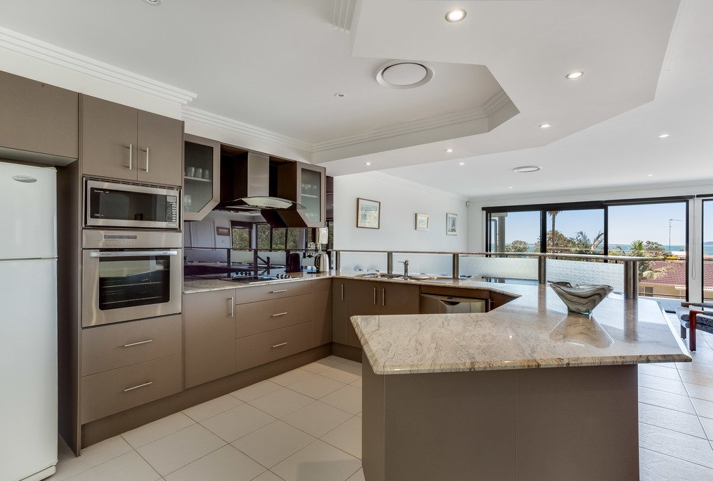 10 Raymond Avenue SALAMANDER BAY 24