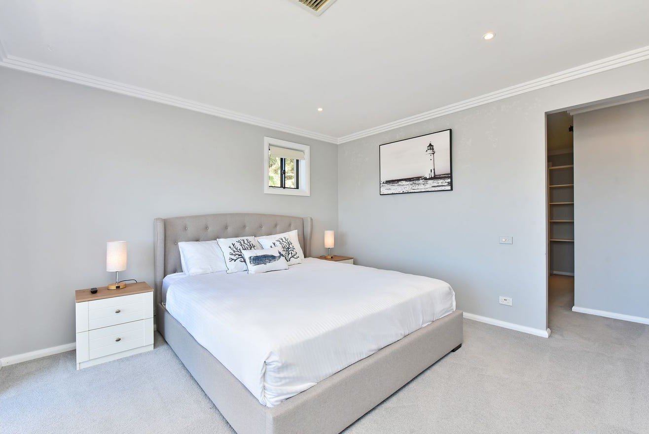 10 Raymond Avenue SALAMANDER BAY 10