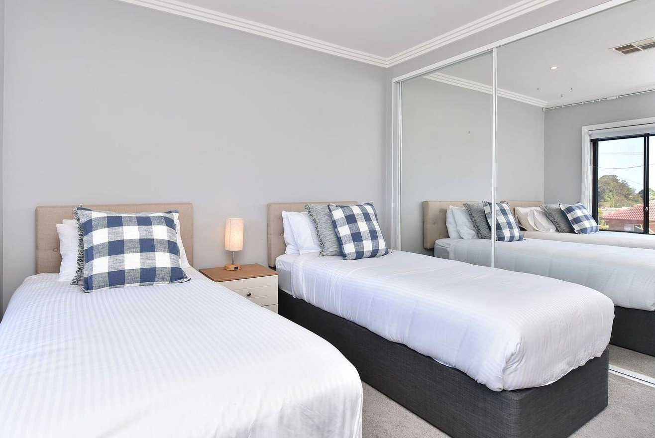 10 Raymond Avenue SALAMANDER BAY 12