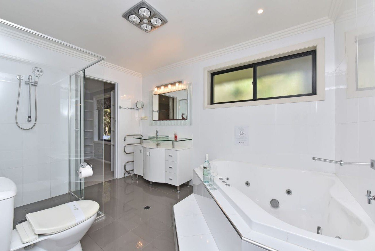 10 Raymond Avenue SALAMANDER BAY 13