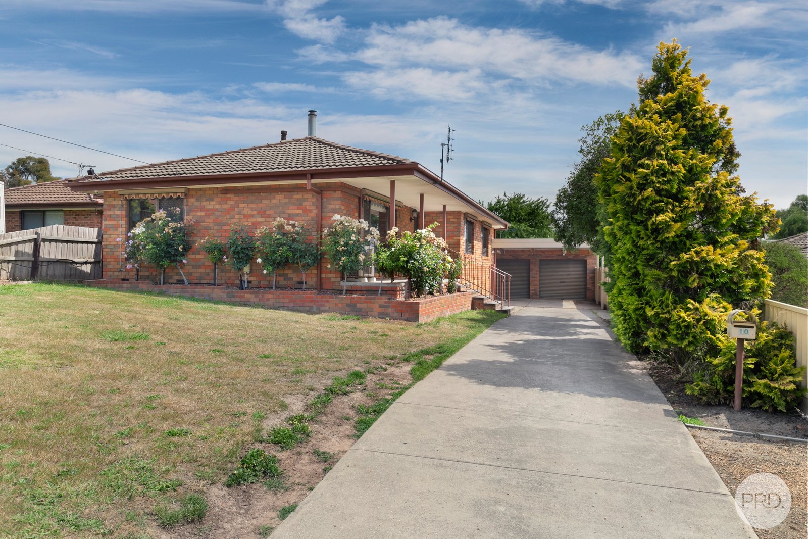 10 Raymond Cresent  BROWN HILL 2