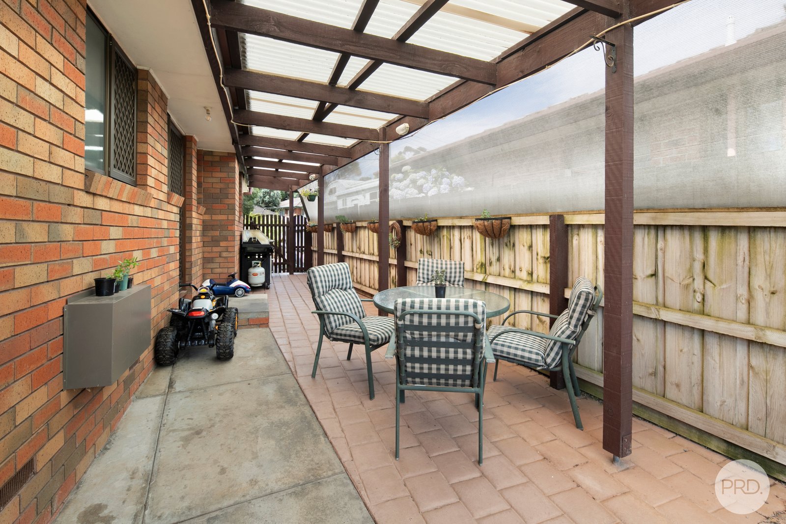 10 Raymond Cresent  BROWN HILL 14