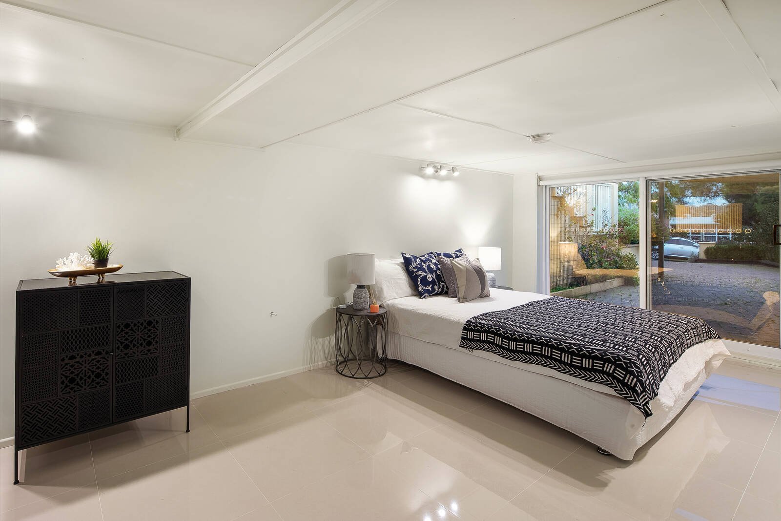 Real Estate and Property in 10 Reading Avenue, Balwyn North, VIC