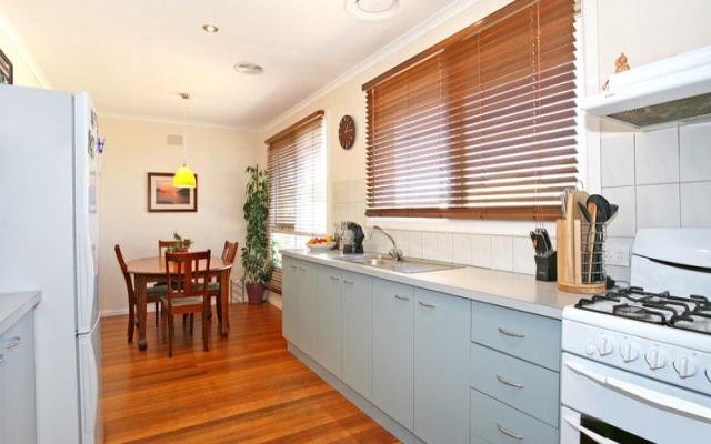 Gallery: 10 Riatta Avenue
