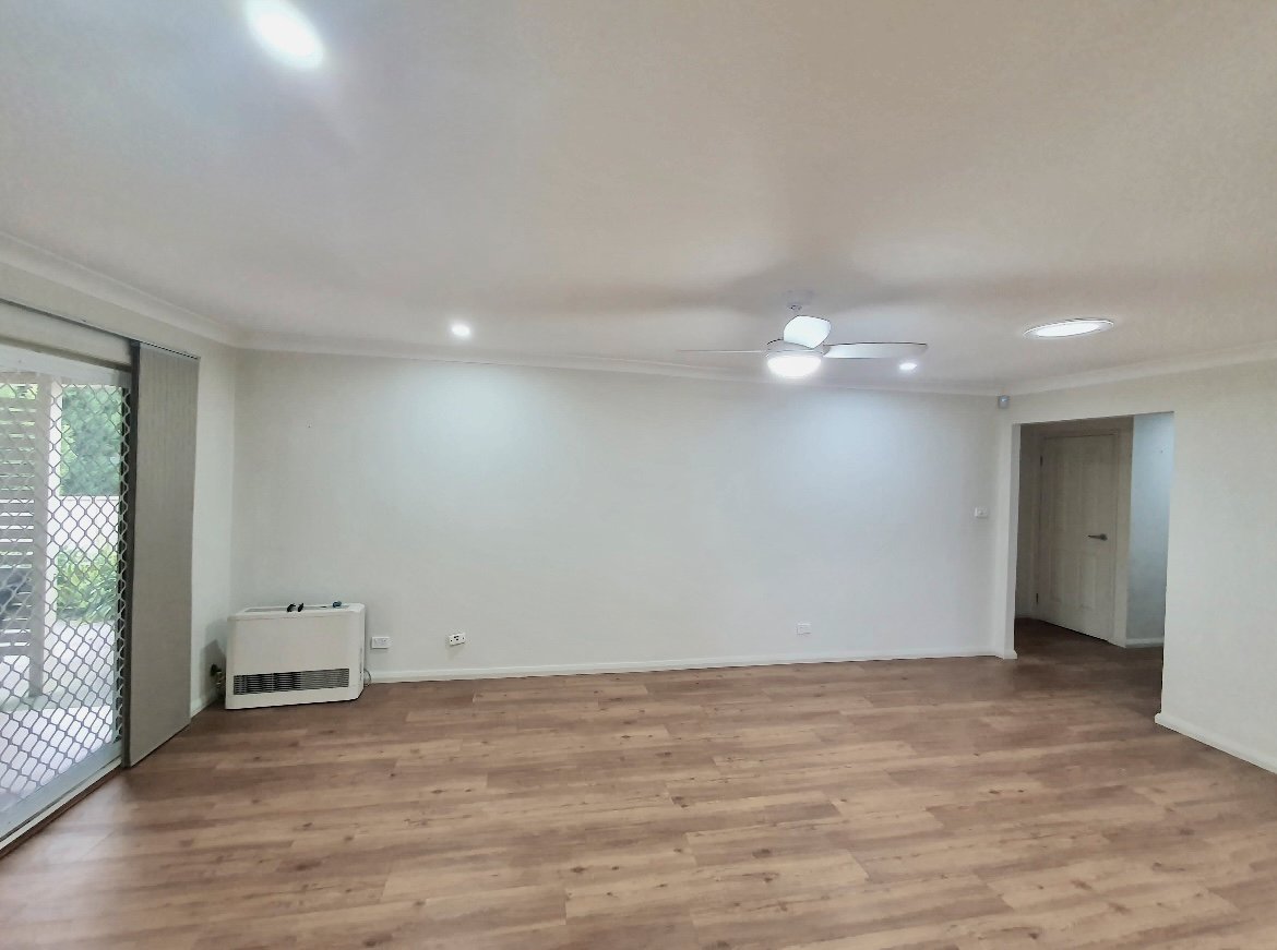 10 Roberts Road CASULA 4